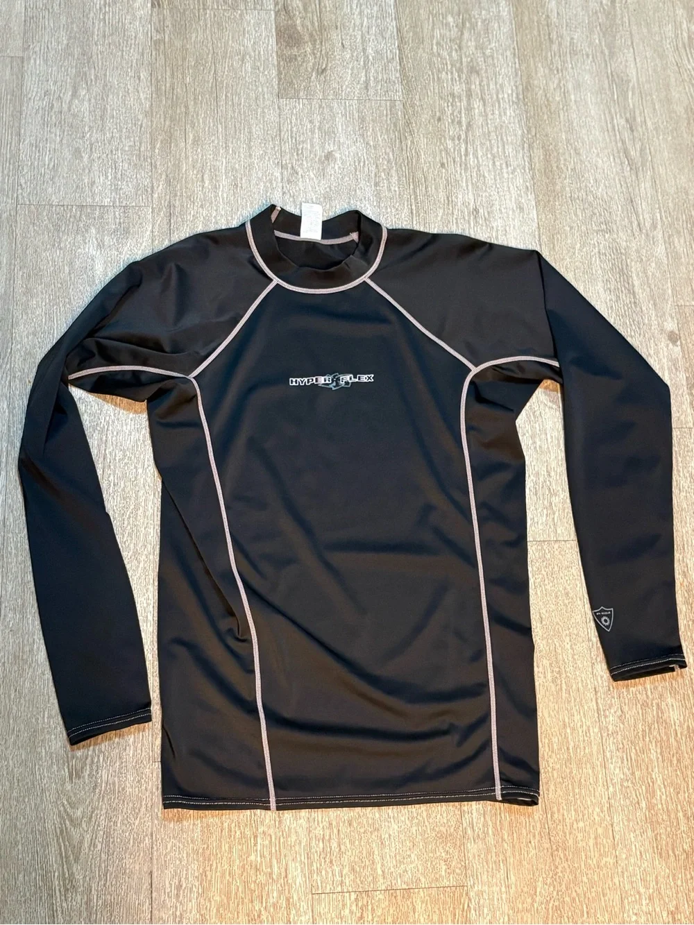 HYPER FLEX BLACK SWIM TOP MENS SIZE M